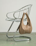 CAMEL RINGBAG WITH WHITE STITCHING