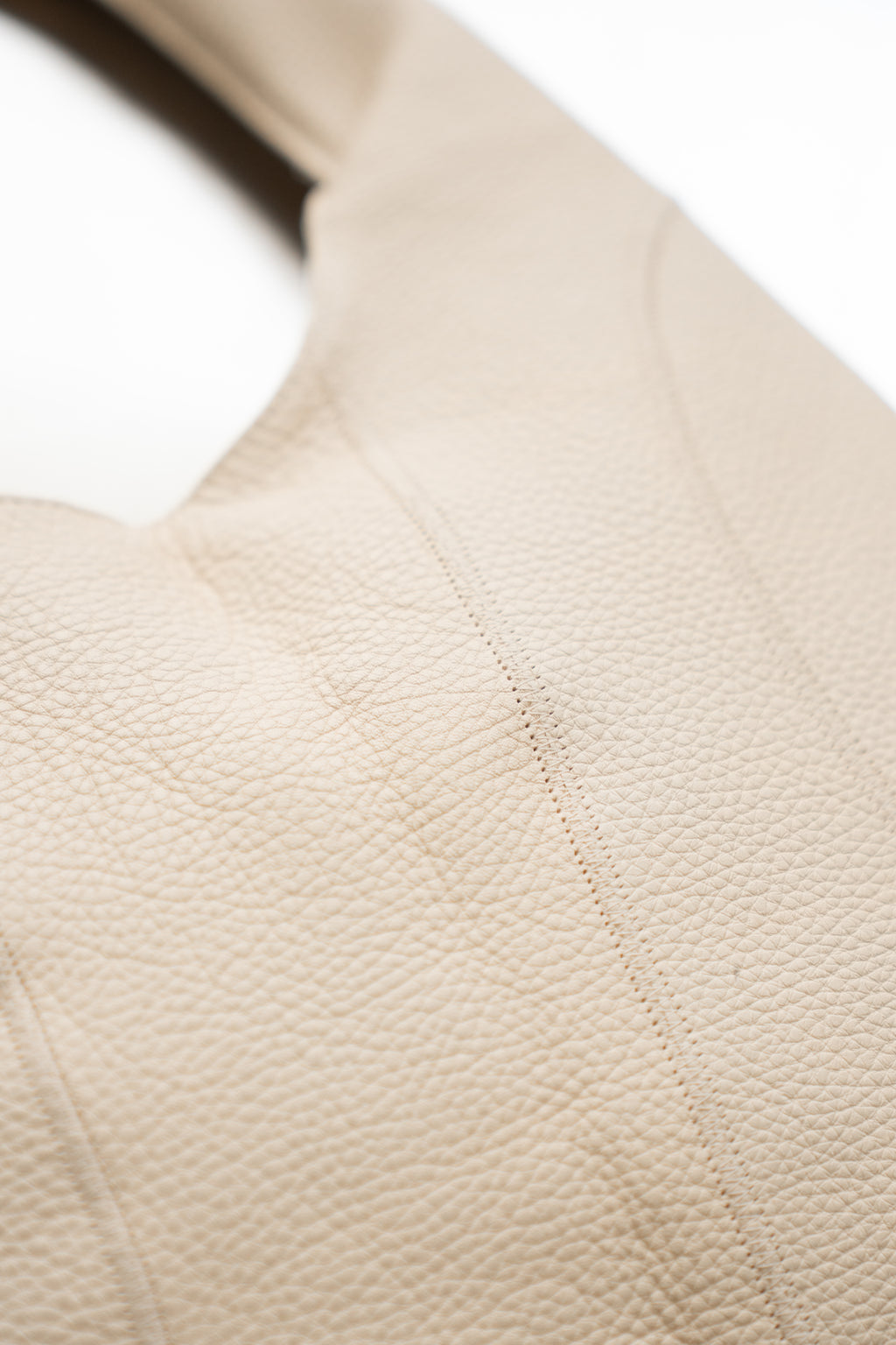 FULL WHITE RINGBAG